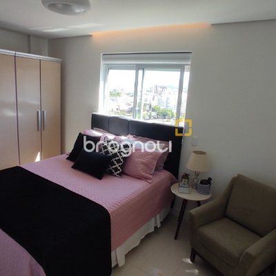 Apartamento com 142m², 3 quartos (sendo 2 suítes), 3 garagens, no bairro Floresta em São José