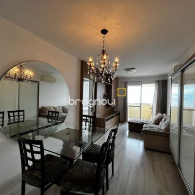 Apartamento com 77m², 3 quartos (sendo 1 suíte), 1 garagem, no bairro Costeira do Pirajubaé em Florianópolis