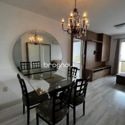 Apartamento com 77m², 3 quartos (sendo 1 suíte), 1 garagem, no bairro Costeira do Pirajubaé em Florianópolis