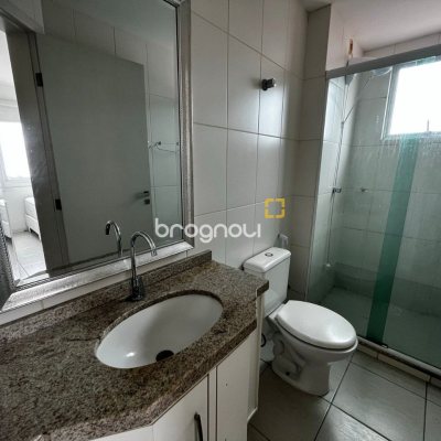Apartamento com 77m², 3 quartos (sendo 1 suíte), 1 garagem, no bairro Costeira do Pirajubaé em Florianópolis