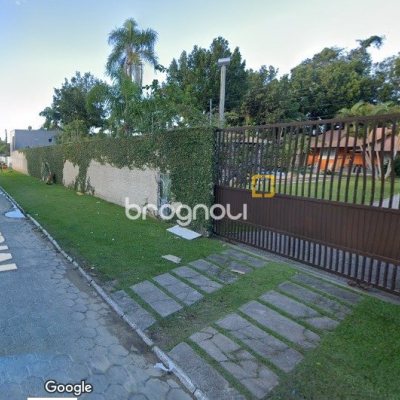 Casa com 300m², 4 quartos (sendo 2 suítes), no bairro Vargem Grande em Florianópolis