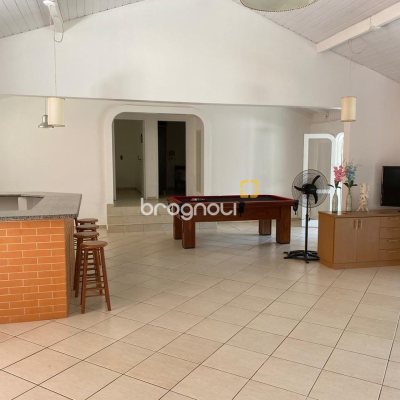 Casa com 300m², 4 quartos (sendo 2 suítes), no bairro Vargem Grande em Florianópolis