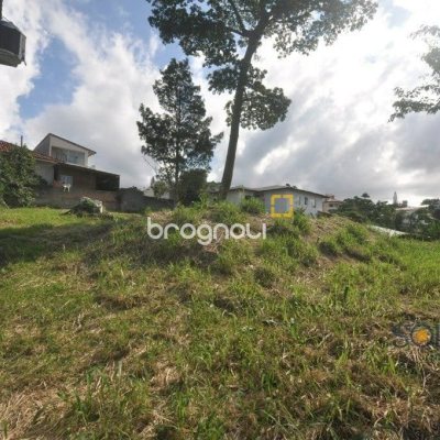 Terreno com 1391m², no bairro Pantanal em Florianópolis