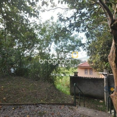 Terreno com 1391m², no bairro Pantanal em Florianópolis