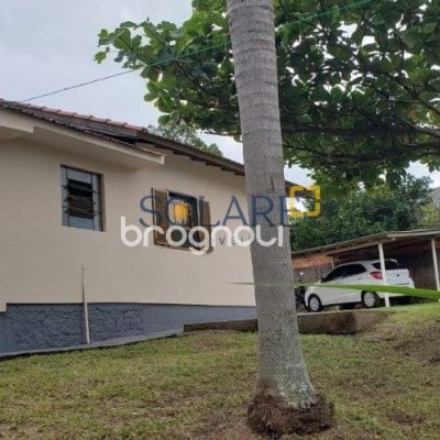 Casa com 73m², 3 quartos, 1 garagem, no bairro Rio Tavares em Florianópolis