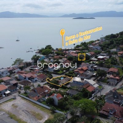 Casa com 250m², 4 quartos (sendo 1 suíte), no bairro Santo Antônio de Lisboa em Florianópolis