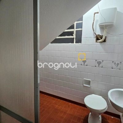 Casa com 166m², 3 quartos, 3 garagens, no bairro Ponta de Baixo em São José