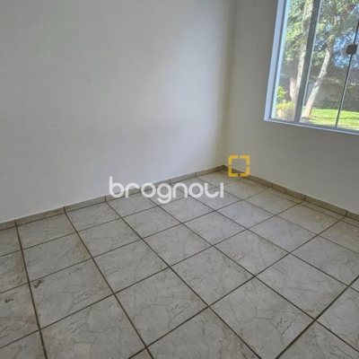 Casa com 166m², 3 quartos, 3 garagens, no bairro Ponta de Baixo em São José