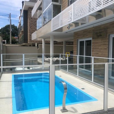 Apartamento com 47m², 2 quartos (sendo 1 suíte), 1 garagem, no bairro Cachoeira do Bom Jesus em Florianópolis