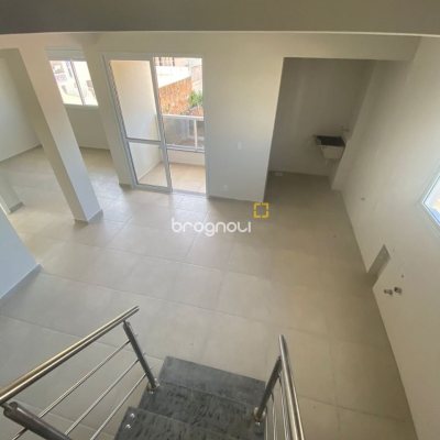 Cobertura com 115m², 2 quartos (sendo 2 suítes), 1 garagem, no bairro Itacorubi em Florianópolis