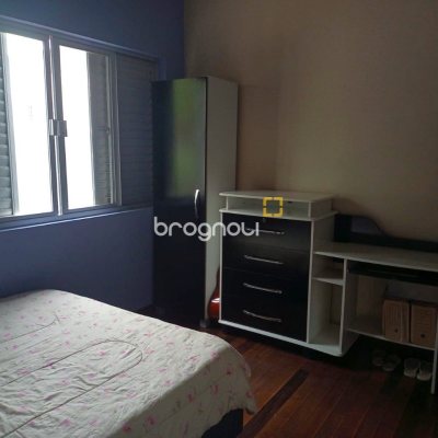 Casa com 94m², no bairro Centro em São José