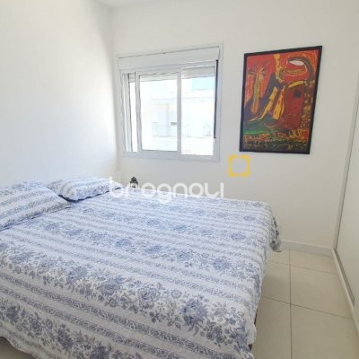 Apartamento com 161m², 2 quartos (sendo 1 suíte), 2 garagens, no bairro Campeche em Florianópolis