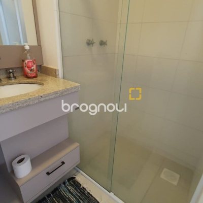 Apartamento com 161m², 2 quartos (sendo 1 suíte), 2 garagens, no bairro Campeche em Florianópolis