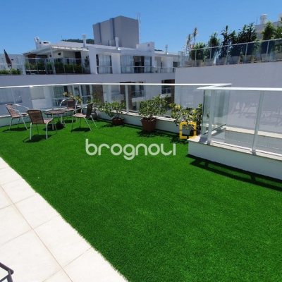 Apartamento com 161m², 2 quartos (sendo 1 suíte), 2 garagens, no bairro Campeche em Florianópolis