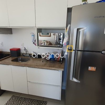 Apartamento com 161m², 2 quartos (sendo 1 suíte), 2 garagens, no bairro Campeche em Florianópolis