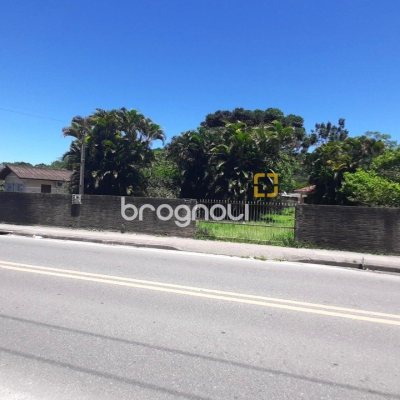 Terreno com 11452m², no bairro Vargem Grande em Florianópolis
