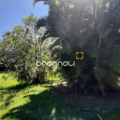 Terreno com 11452m², no bairro Vargem Grande em Florianópolis