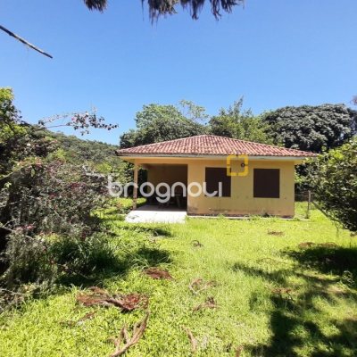 Terreno com 11452m², no bairro Vargem Grande em Florianópolis