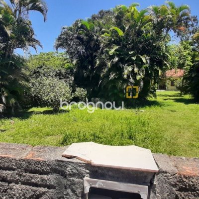 Terreno com 11452m², no bairro Vargem Grande em Florianópolis