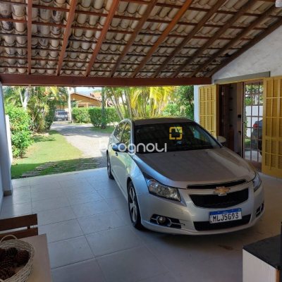 Casa com 233m², 7 quartos (sendo 1 suíte), 2 garagens, no bairro Cachoeira do Bom Jesus em Florianópolis