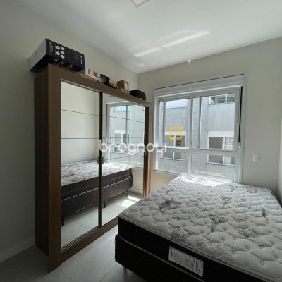 Apartamento com 114m², 3 quartos (sendo 1 suíte), 2 garagens, no bairro Campeche em Florianópolis
