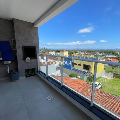 Apartamento com 114m², 3 quartos (sendo 1 suíte), 2 garagens, no bairro Campeche em Florianópolis