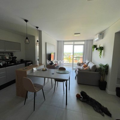 Apartamento com 114m², 3 quartos (sendo 1 suíte), 2 garagens, no bairro Campeche em Florianópolis