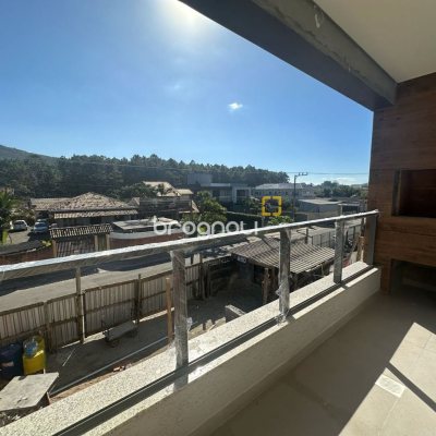Apartamento com 116m², 3 quartos (sendo 3 suítes), 2 garagens, no bairro Morro das Pedras em Florianópolis