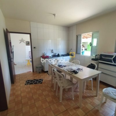 Casa com 117m², 3 quartos, 3 garagens, no bairro Campeche em Florianópolis