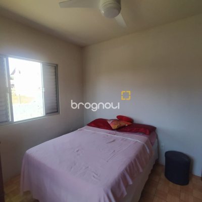 Casa com 117m², 3 quartos, 3 garagens, no bairro Campeche em Florianópolis