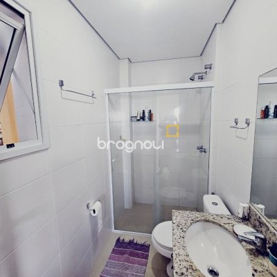 Cobertura com 142m², 3 quartos (sendo 1 suíte), 3 garagens, no bairro Campeche em Florianópolis