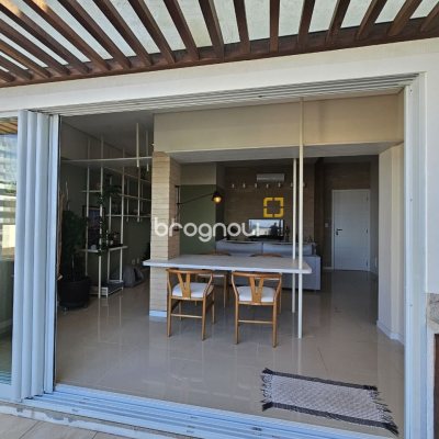 Cobertura com 142m², 3 quartos (sendo 1 suíte), 3 garagens, no bairro Campeche em Florianópolis
