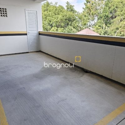 Cobertura com 142m², 3 quartos (sendo 1 suíte), 3 garagens, no bairro Campeche em Florianópolis