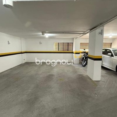 Sala com 48m², 1 garagem, no bairro Centro em Florianópolis
