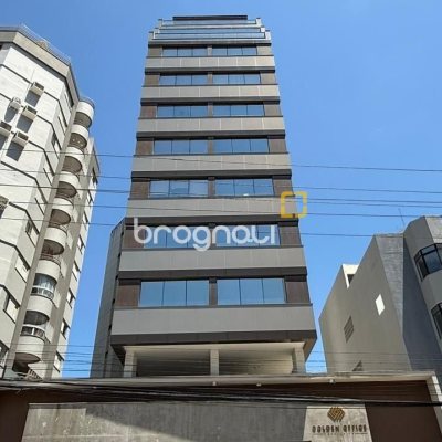 Sala com 48m², 1 garagem, no bairro Centro em Florianópolis