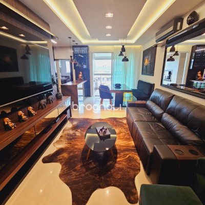 Cobertura com 219m², 2 quartos (sendo 2 suítes), 2 garagens, no bairro Campeche em Florianópolis