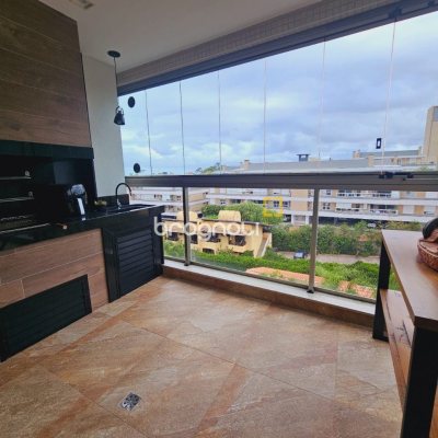 Cobertura com 219m², 2 quartos (sendo 2 suítes), 2 garagens, no bairro Campeche em Florianópolis