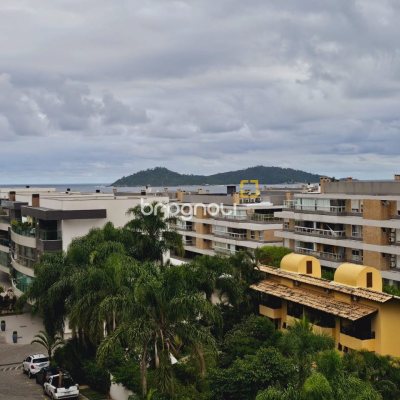 Cobertura com 219m², 2 quartos (sendo 2 suítes), 2 garagens, no bairro Campeche em Florianópolis