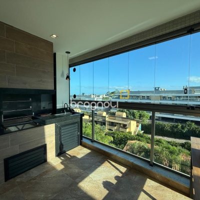 Cobertura com 219m², 2 quartos (sendo 2 suítes), 2 garagens, no bairro Campeche em Florianópolis