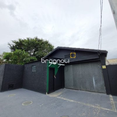 Galpão com 100m², 6 garagens, no bairro Ponte do Imaruim em Palhoça