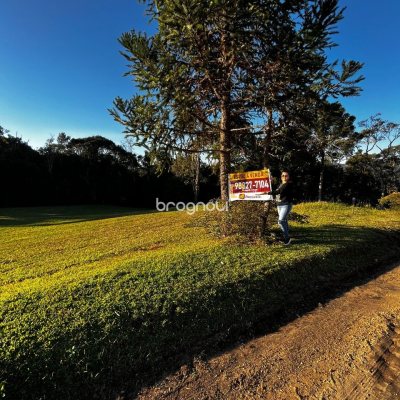 Terreno com 1164m², no bairro Invernadinha em Rancho Queimado