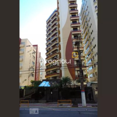Apartamento com 170m², 3 quartos (sendo 2 suítes), 3 garagens, no bairro Centro em Florianópolis