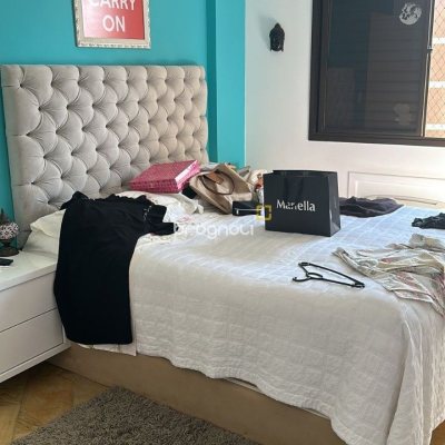 Apartamento com 170m², 3 quartos (sendo 2 suítes), 3 garagens, no bairro Centro em Florianópolis