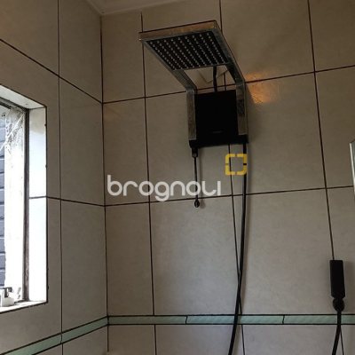 Casa com 136m², 3 quartos (sendo 1 suíte), 2 garagens, no bairro Campeche em Florianópolis