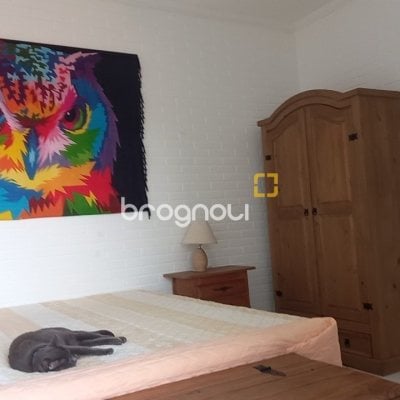 Casa com 136m², 3 quartos (sendo 1 suíte), 2 garagens, no bairro Campeche em Florianópolis