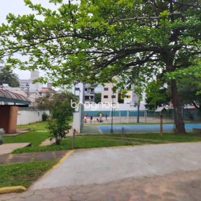 Casa de Condomínio com 190m², 4 quartos (sendo 1 suíte), 4 garagens, no bairro Carvoeira em Florianópolis