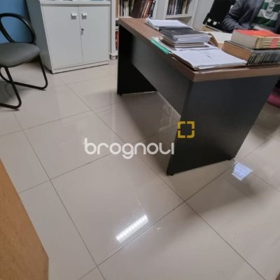 Prédio com 361m², 6 garagens, no bairro Centro em Florianópolis