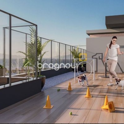 Apartamento com 42m², 1 quarto, 1 garagem, no bairro Estreito em Florianópolis