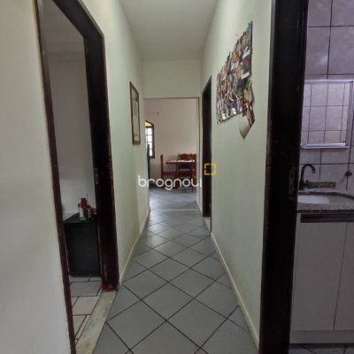 Casa com 100m², 3 quartos, 2 garagens, no bairro Areias em São José