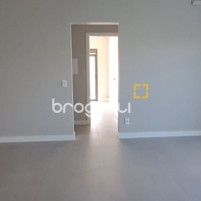 Apartamento com 91m², 3 quartos (sendo 1 suíte), 2 garagens, no bairro Ingleses em Florianópolis